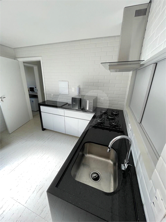 Apartamento alto padrão com 206 m