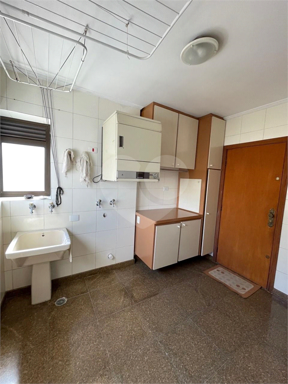 Apartamento alto padrão com 206 m