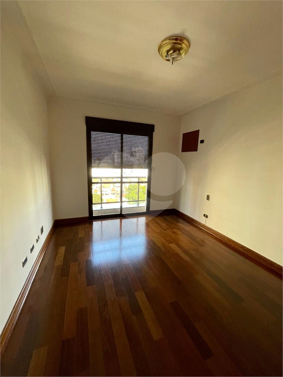 Apartamento alto padrão com 206 m