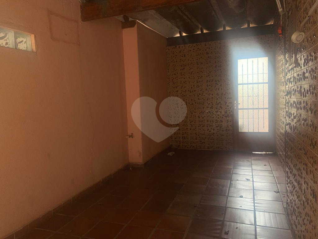 Casa perto do metrô Santos Imigrantes