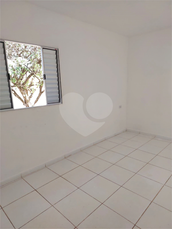 Casa para alugar com 2 quartos, 89m² - Foto 11