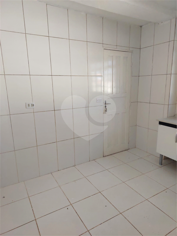 Casa para alugar com 2 quartos, 89m² - Foto 17