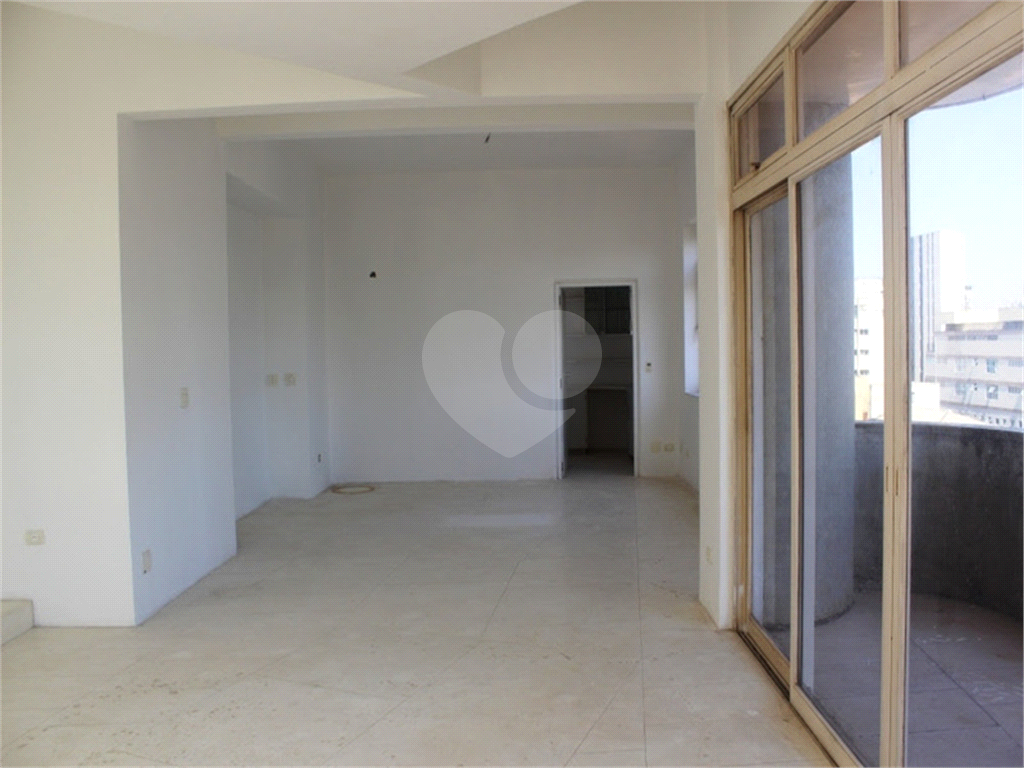 Apartamento à venda com 3 quartos, 91m² - Foto 16