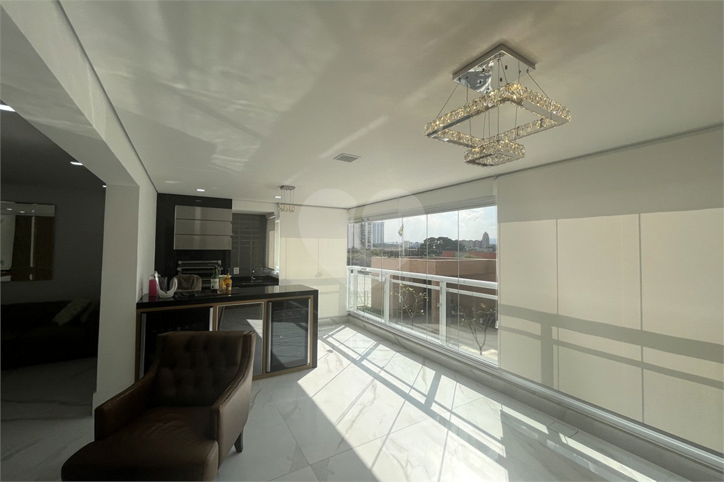 Apartamento garden finamente decorado e acabamento primoroso com 150 m² na Barra Funda, com 2 suítes