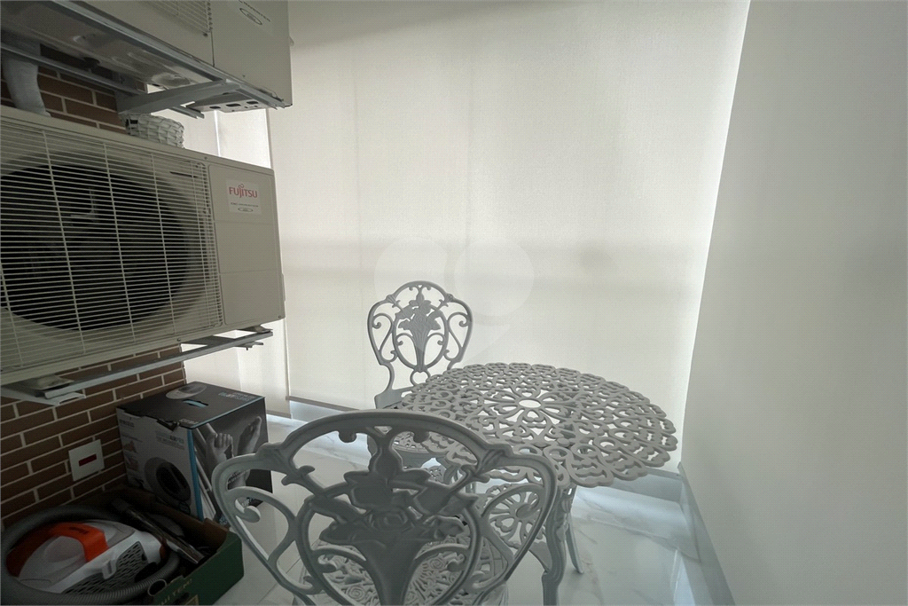 Apartamento garden finamente decorado e acabamento primoroso com 150 m² na Barra Funda, com 2 suítes