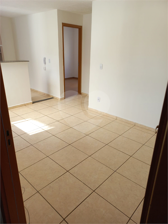 Apartamento à venda com 2 quartos, 41m² - Foto 6