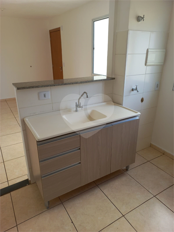 Apartamento à venda com 2 quartos, 41m² - Foto 3