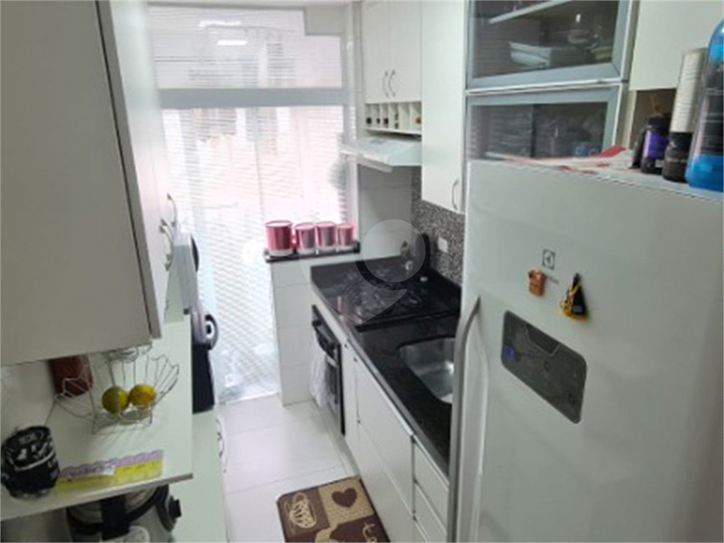 Apartamento à venda com 3 quartos, 69m² - Foto 17