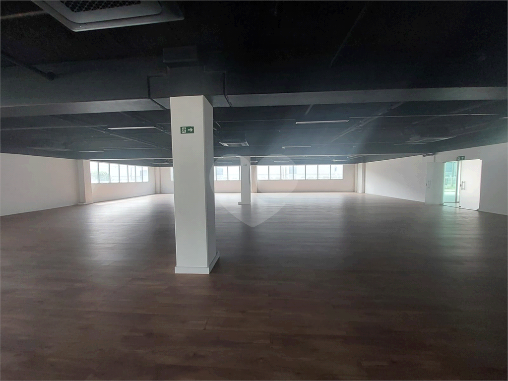Prédio Inteiro para alugar, 2416m² - Foto 65