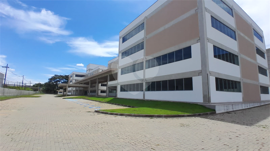 Prédio Inteiro para alugar, 2416m² - Foto 1
