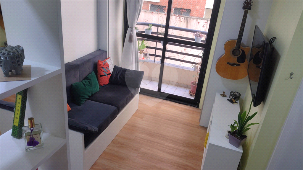 Studio com vaga de garagem - colado ao metro São Judas 
