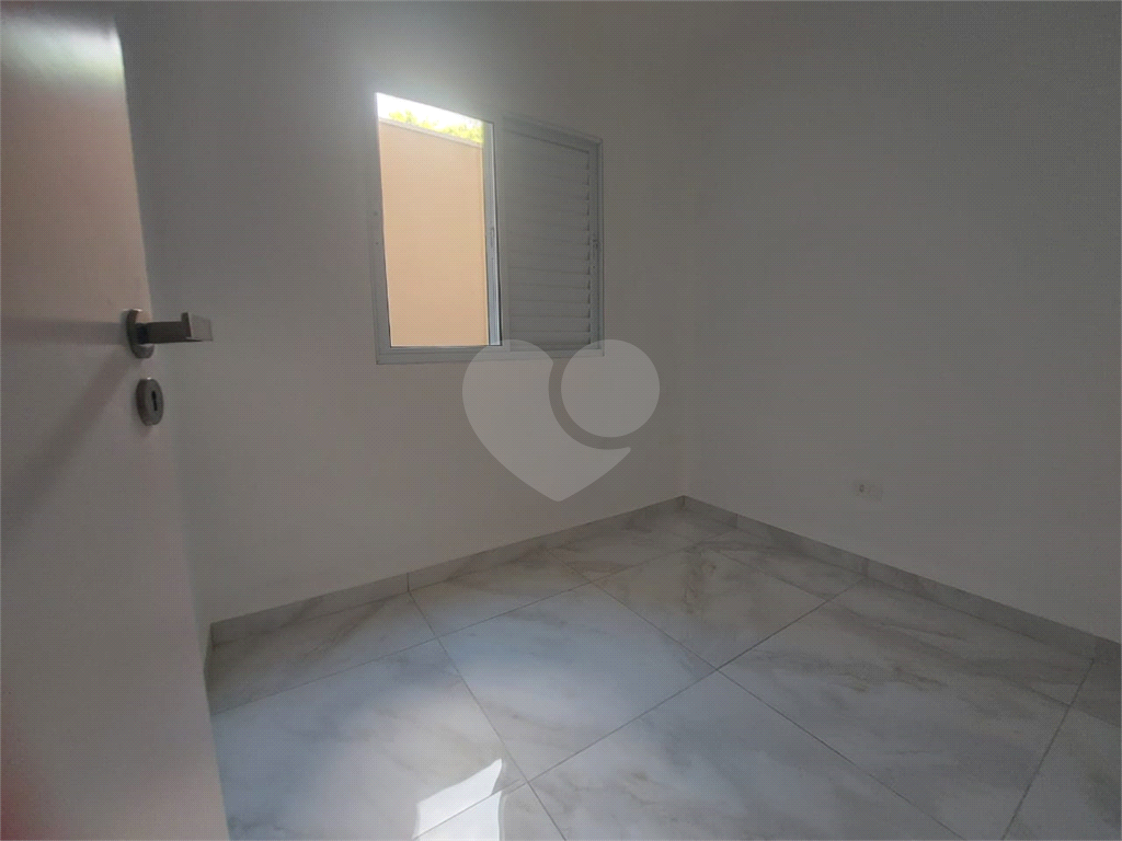 APARTAMENTO em SANTANA