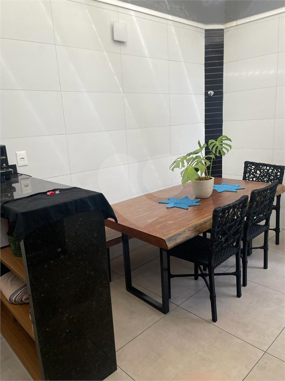 Sobrado 3 suites, 2 vagas Zona Norte 