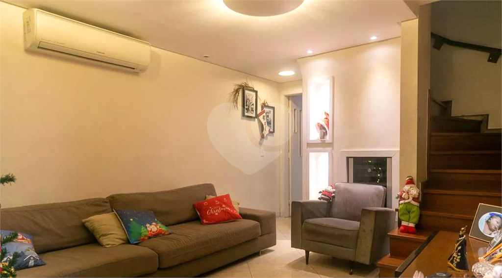 Sobrado 3 suites, 2 vagas Zona Norte 