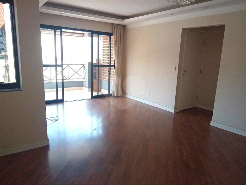 Apartamento com 111m² 3 quartos e 2 vagas no Morumbi