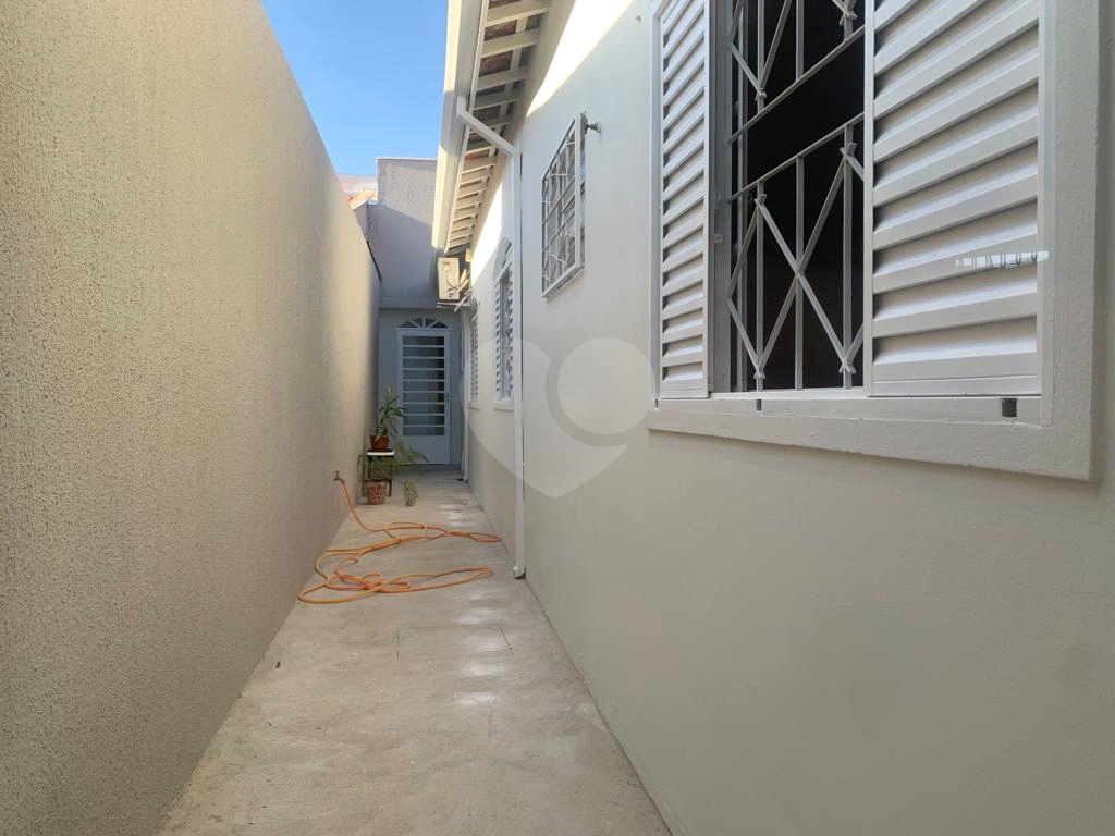 Casa à venda com 4 quartos, 226m² - Foto 7