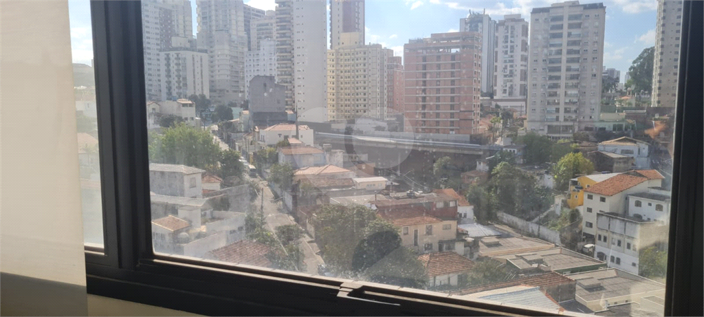 Sala comercial para venda ou aluguel na Vila Mariana - 27 m² 