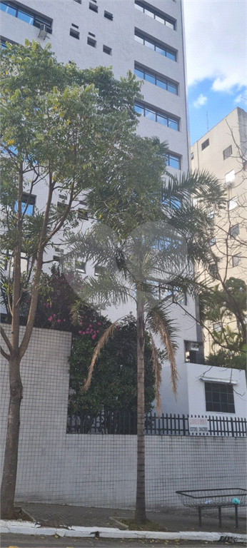 Sala comercial para venda ou aluguel na Vila Mariana - 27 m² 