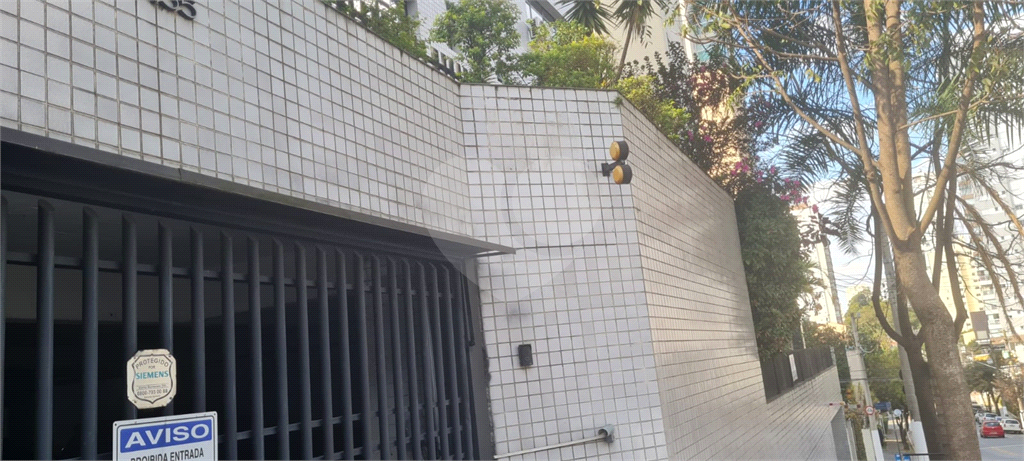 Sala comercial para venda ou aluguel na Vila Mariana - 27 m² 