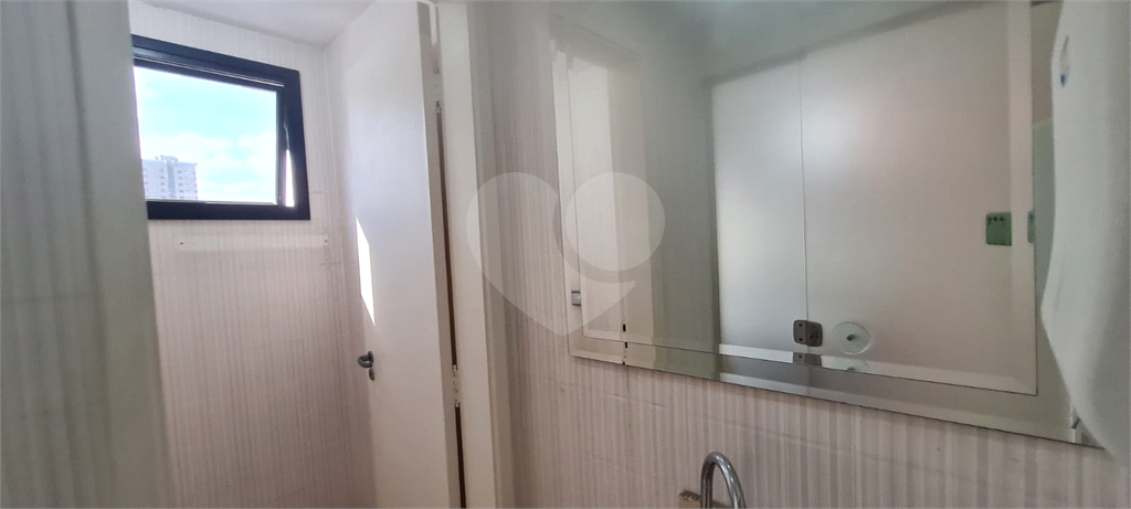 Sala comercial para venda ou aluguel na Vila Mariana - 27 m² 