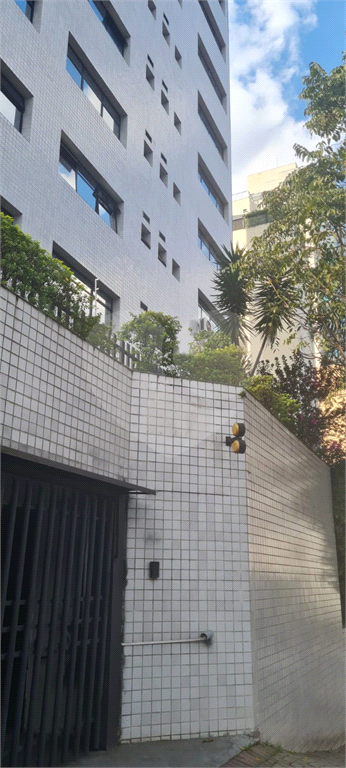 Sala comercial para venda ou aluguel na Vila Mariana - 27 m² 