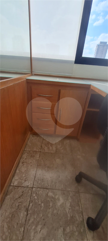 Sala comercial para venda ou aluguel na Vila Mariana - 27 m² 