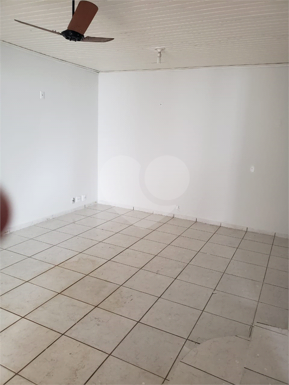 Casa à venda com 1 quarto, 173m² - Foto 15