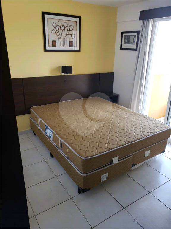 Apartamento para alugar com 1 quarto, 45m² - Foto 12