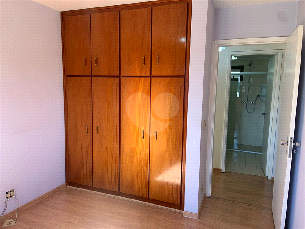 APARTAMENTO em VILA LEOPOLDINA