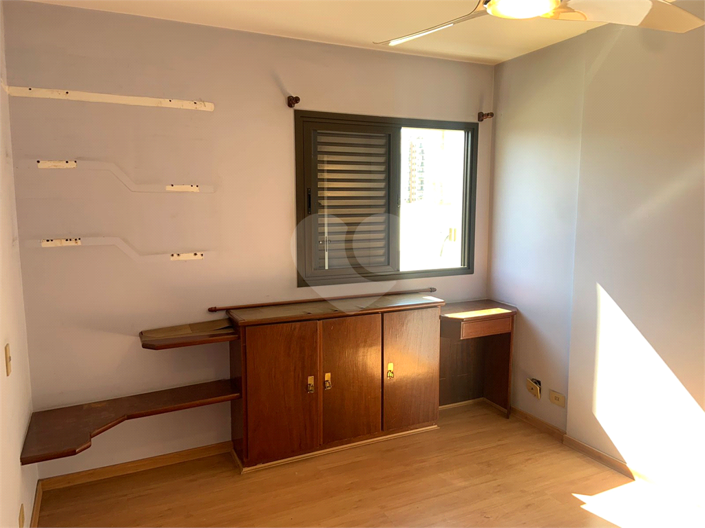APARTAMENTO em VILA LEOPOLDINA