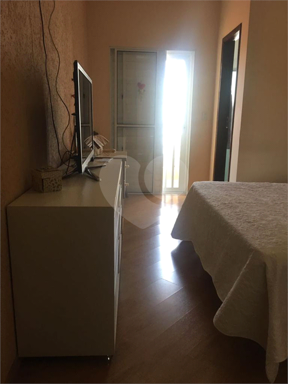 Sobrado com 180 m² à venda na Penha 