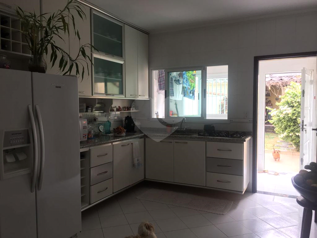 Sobrado com 180 m² à venda na Penha 