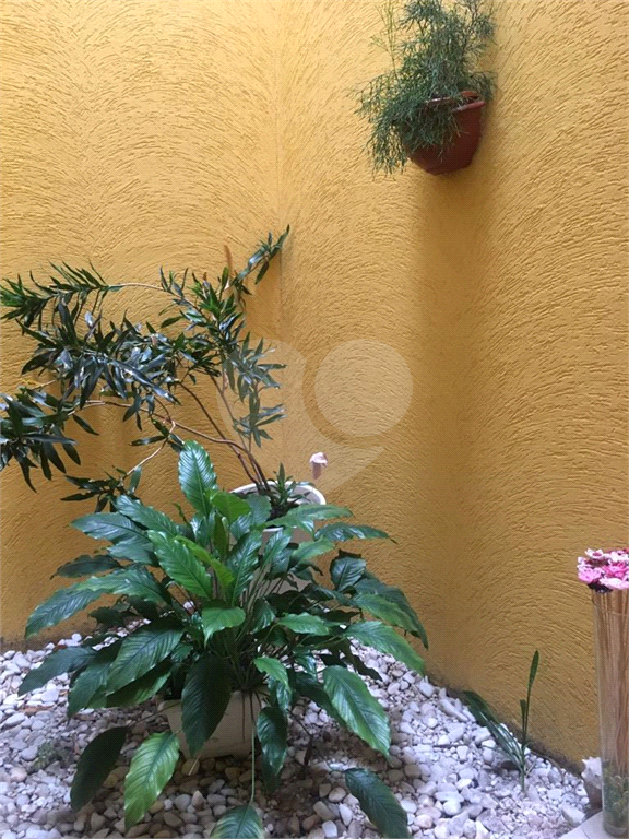 Sobrado com 180 m² à venda na Penha 