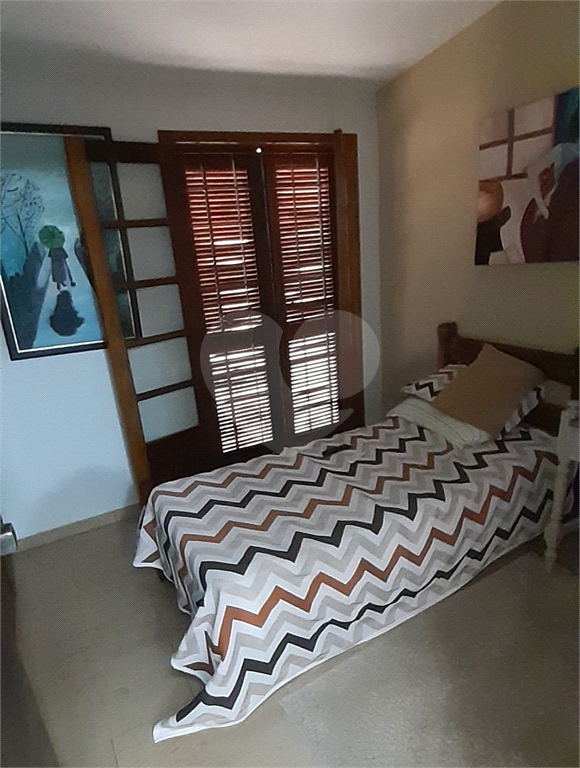 Casa à venda com 3 quartos, 290m² - Foto 19