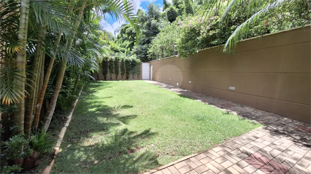 SOBRADO CONDOMINIO FECHADO PROX A SERRA