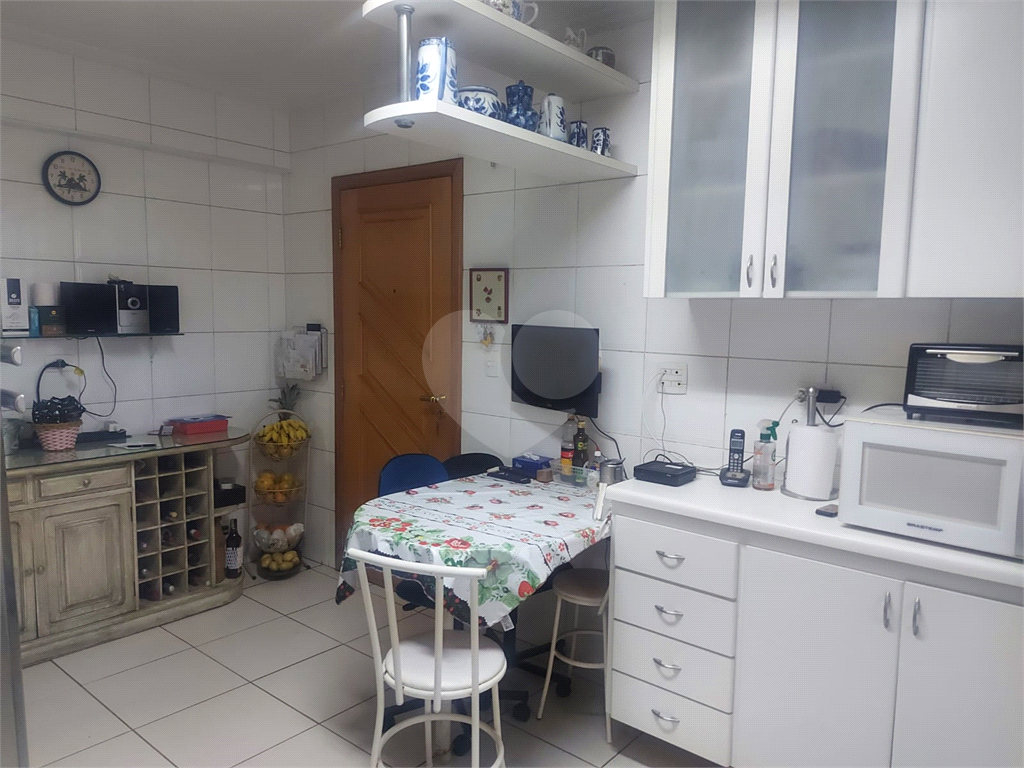 Cobertura duplex 250mts ,  no Bairro Água Fria, com churrasqueira e piscina privativa 