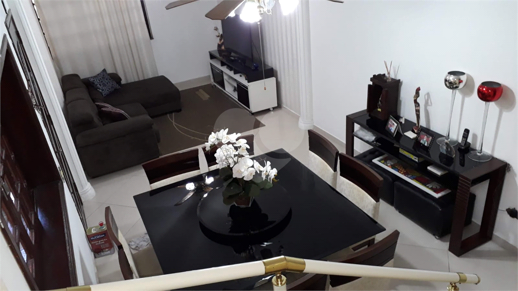SOBRADO em VILA FORMOSA