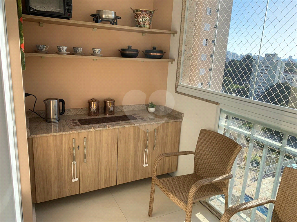 Apartamento com 91m² 3 dormitórios sendo 1 suíte 2 vagas de garagem 
