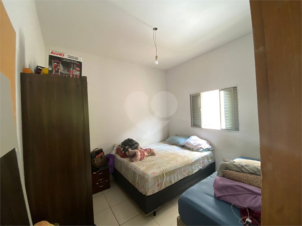 Casa à venda com 2 quartos, 69m² - Foto 15