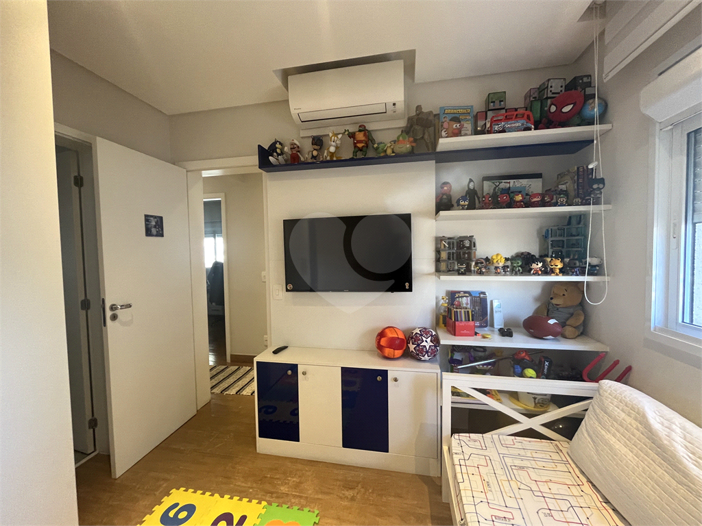 Apartamento de 117 m² na Barra Funda, com 3 suítes,