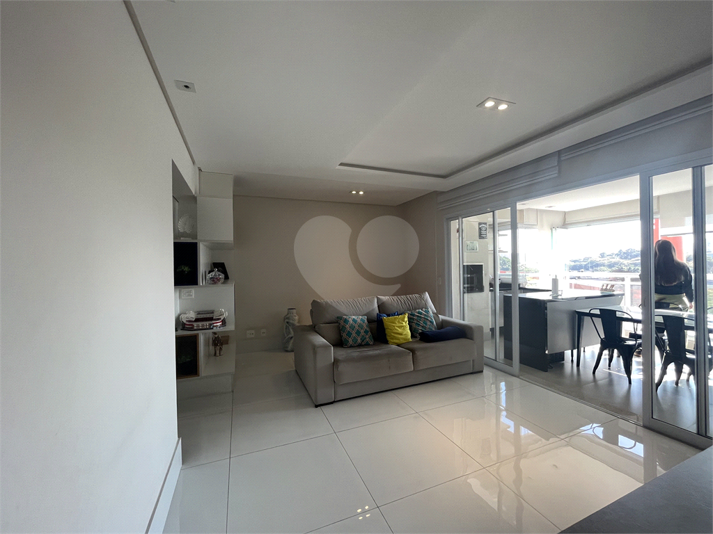Apartamento de 117 m² na Barra Funda, com 3 suítes,