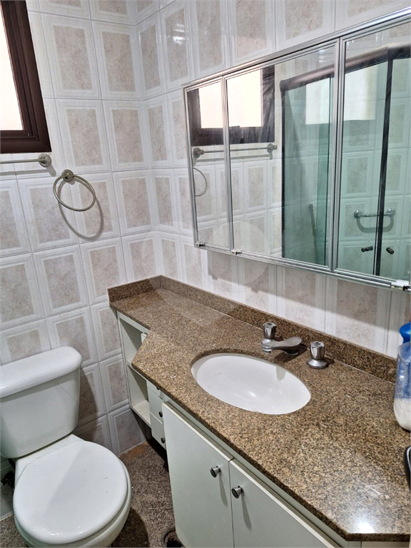APARTAMENTO em PARADA INGLESA