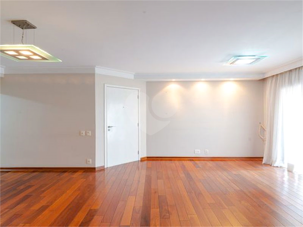 APARTAMENTO em VILA MARIANA