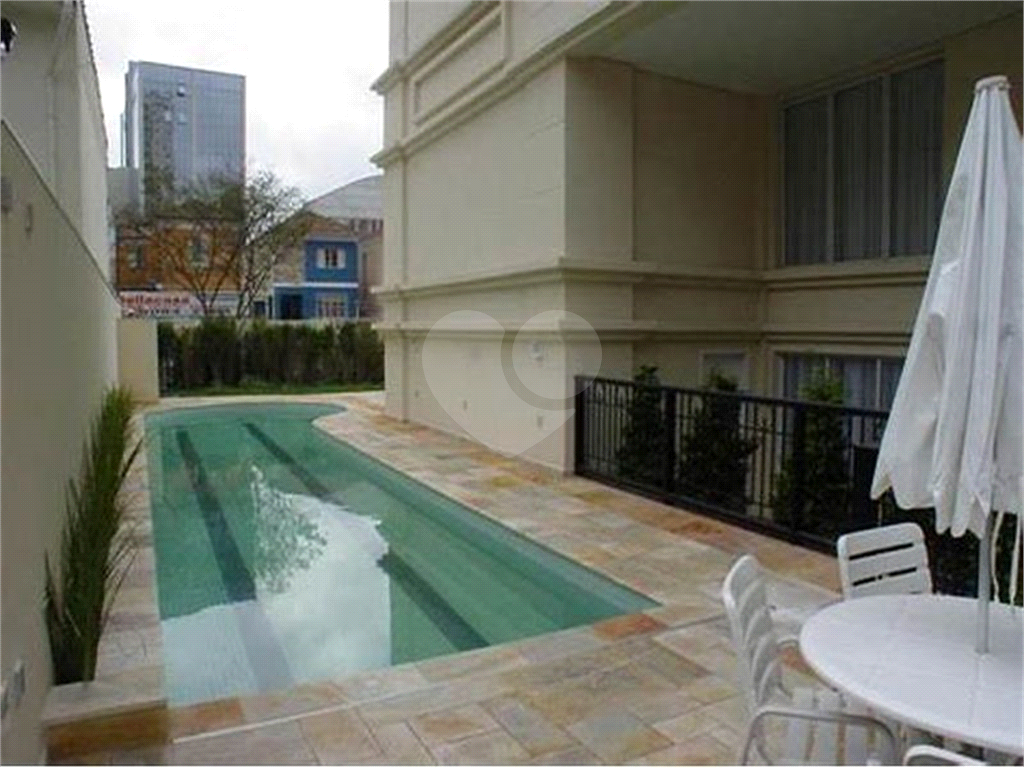 APARTAMENTO em VILA MARIANA