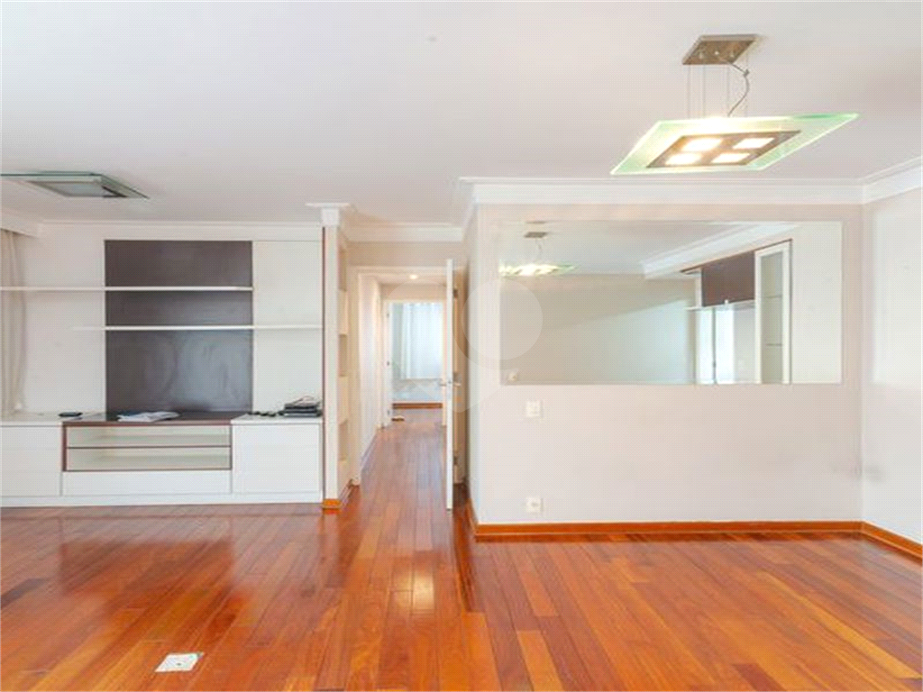 APARTAMENTO em VILA MARIANA