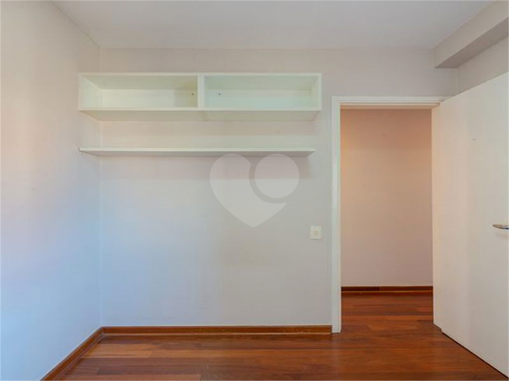 APARTAMENTO em VILA MARIANA