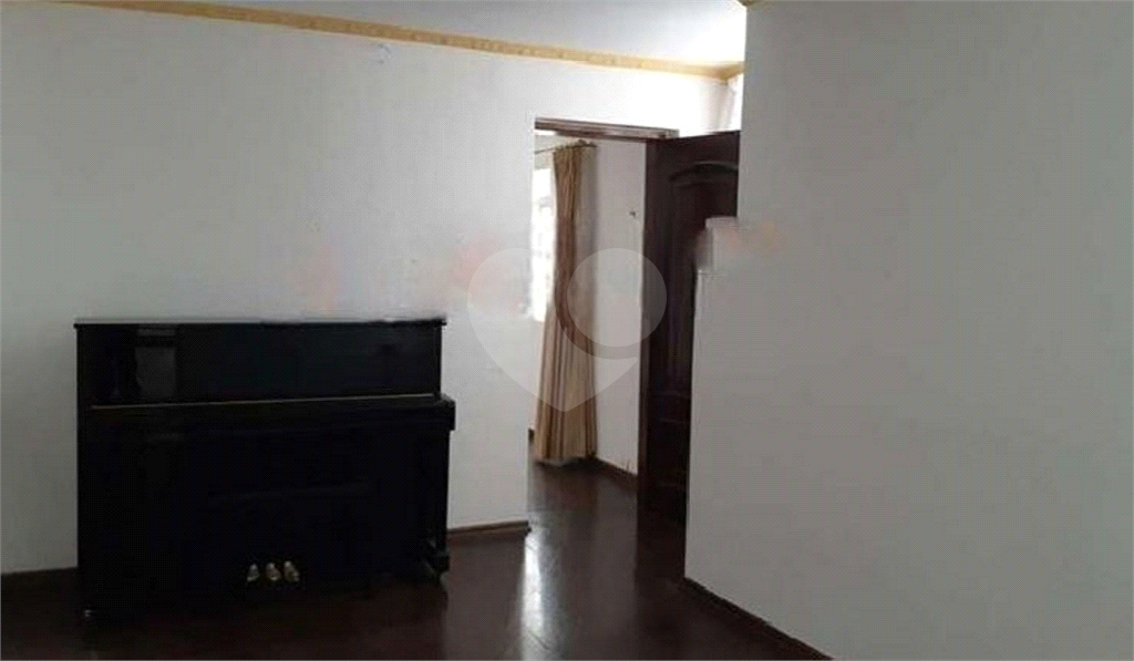 Sobrado com  500 m²  à venda na Casa Verde 