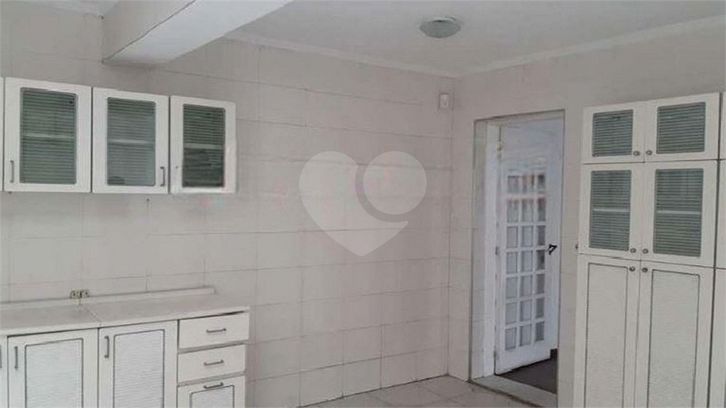 Sobrado com  500 m²  à venda na Casa Verde 