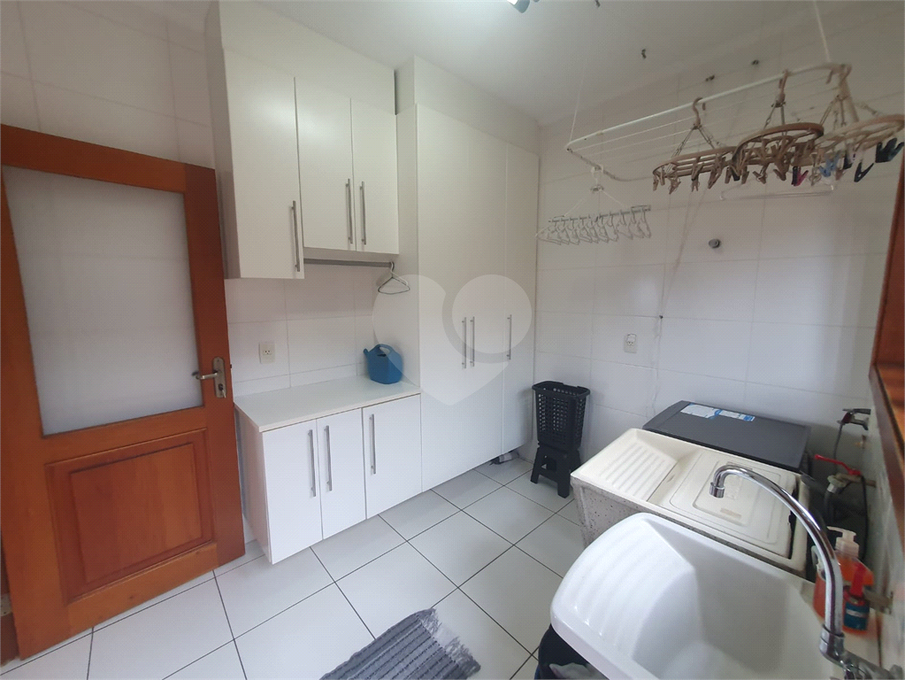 Casa de Condomínio à venda com 5 quartos, 407m² - Foto 17