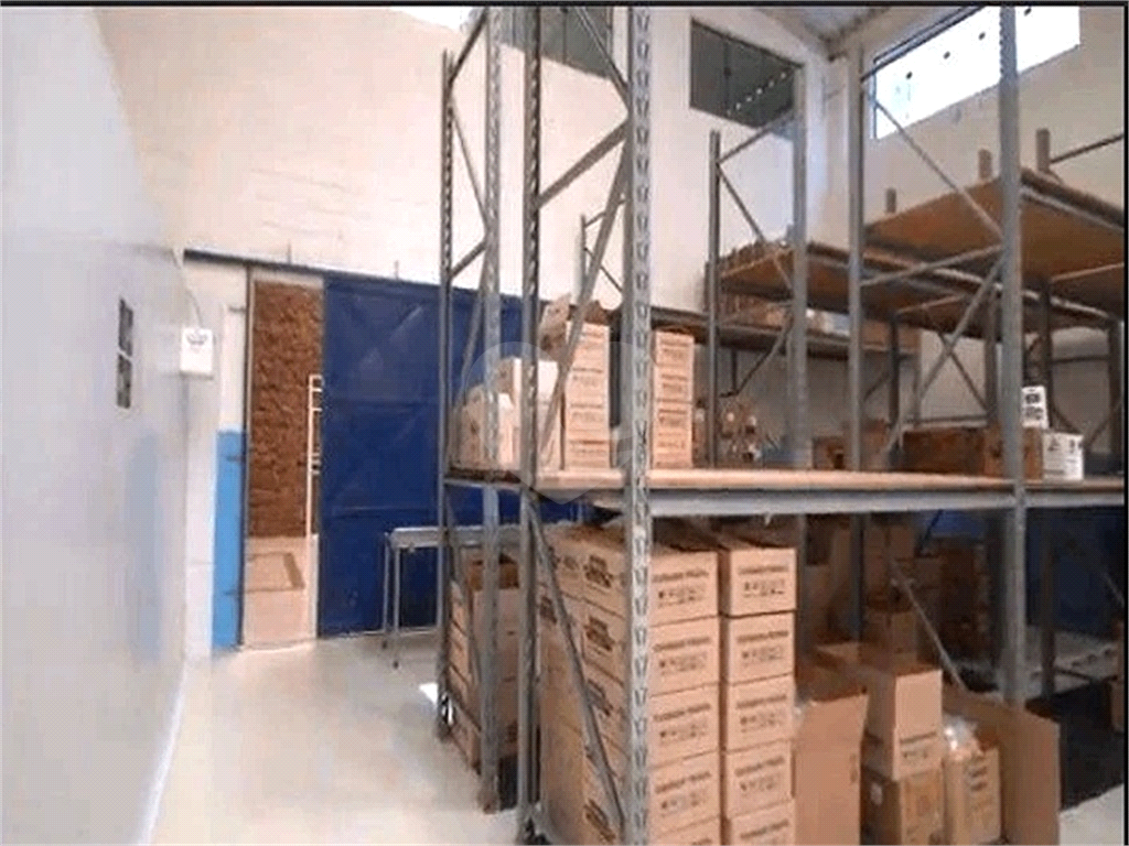 Depósito-Galpão-Armazém à venda, 700m² - Foto 11